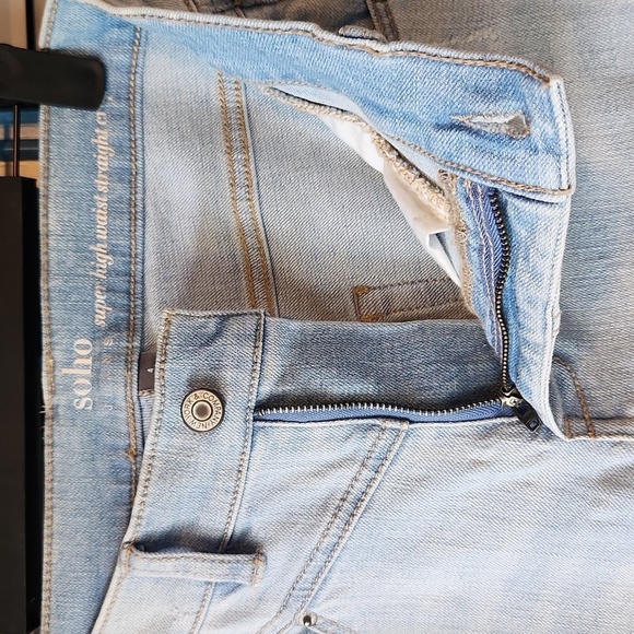 New York & Company Soho Jeans Super High Straight Cut - Picture 13 of 16